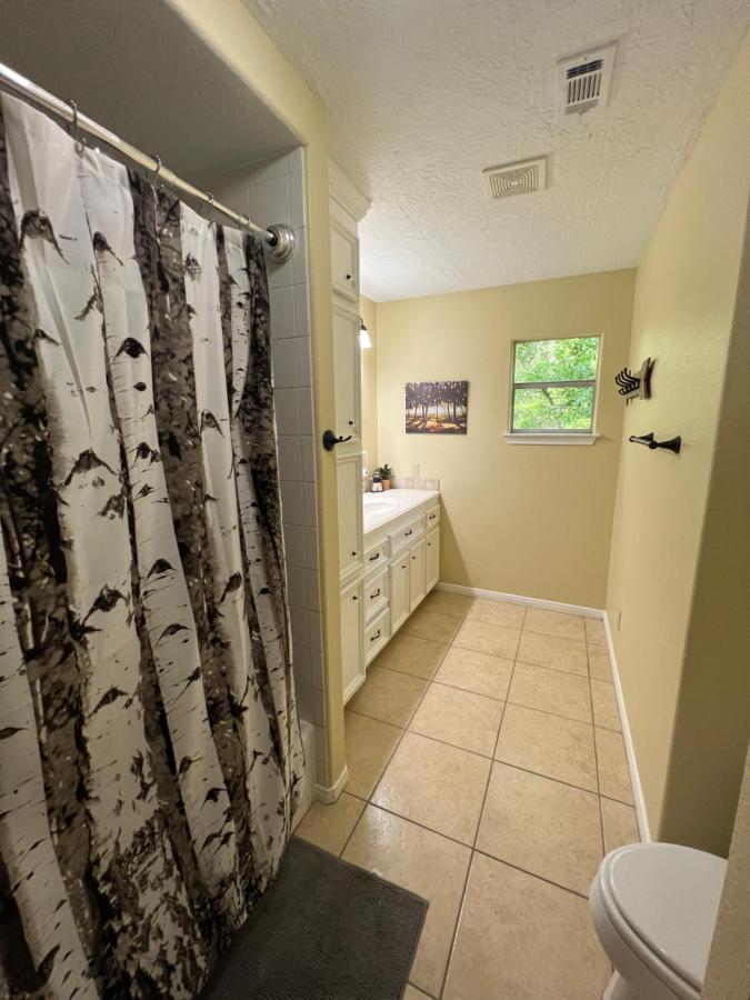 2 Bdrm Treehouse Hideout- Lake Conroe With Boat Ramp Montgomery Exterior photo
